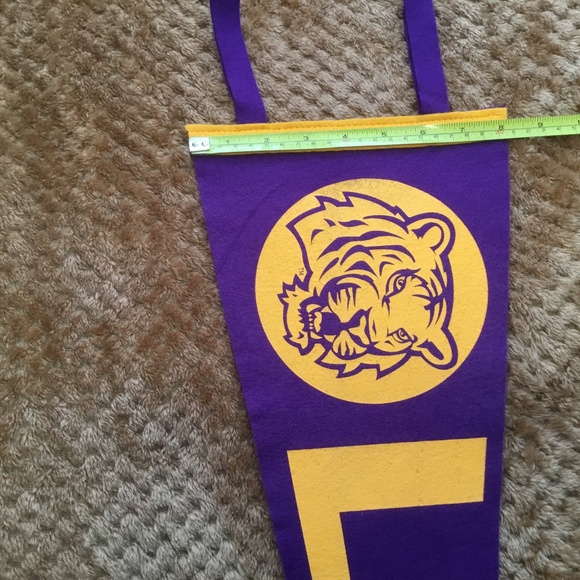 LSU TIGERS Pennant - Picture 7 of 7